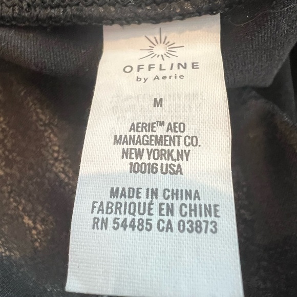 aerie Foil Print Black Shiny Crackle Faux Leather Party Leggings Medium - Picture 12 of 13